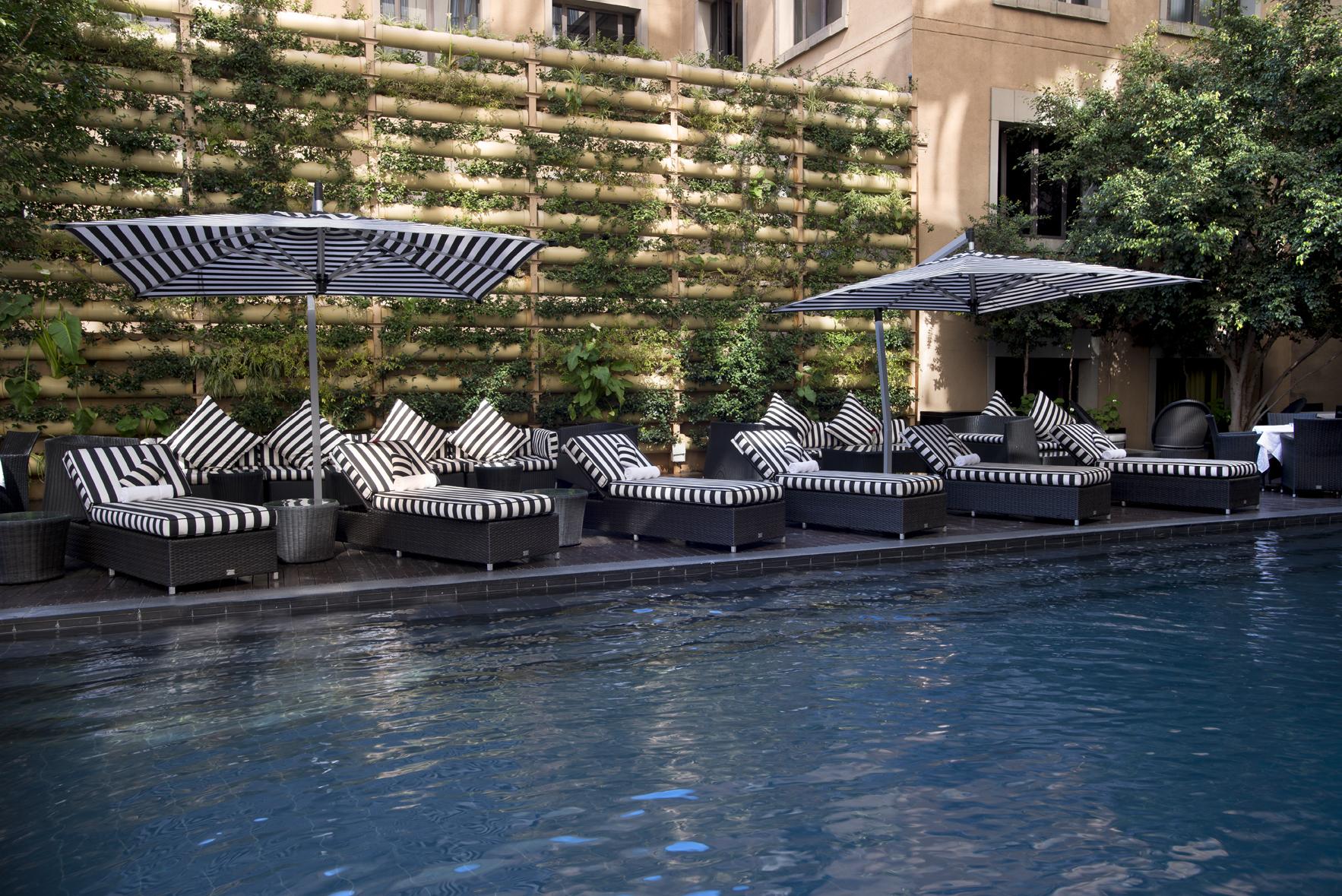 Davinci Hotel On Nelson Mandela Square Johannesburg Exterior foto
