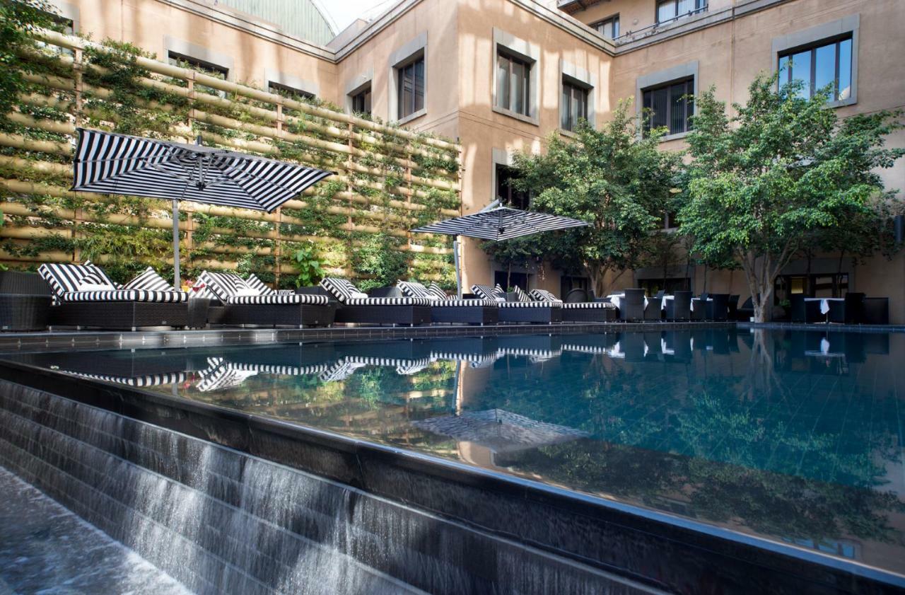 Davinci Hotel On Nelson Mandela Square Johannesburg Exterior foto